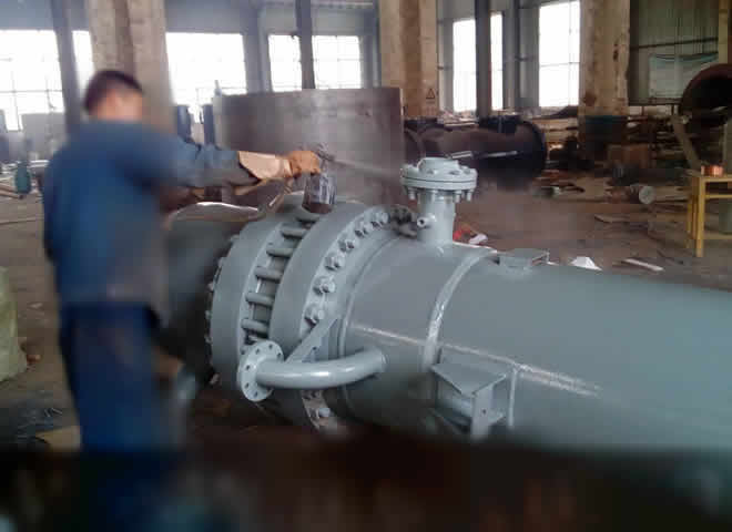 低高压加热器,高加热器,疏冷螺管,低压加热器工作原理,低压加热器技术,节能装置,锅炉,电力设备,U型管,汽轮机,加热装置