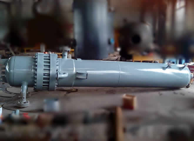 低高压加热器,高加热器,疏冷螺管,低压加热器工作原理,低压加热器技术,节能装置,锅炉,电力设备,U型管,汽轮机,加热装置